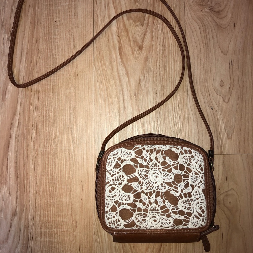 ~Claire’s faux leather purse~